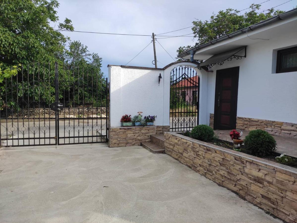 Studio Oasis-Shabla ภายนอก รูปภาพ